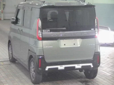 MITSUBISHI DELICA MINI