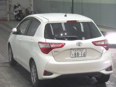 TOYOTA VITZ