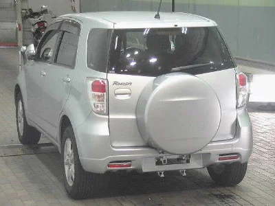 TOYOTA RUSH