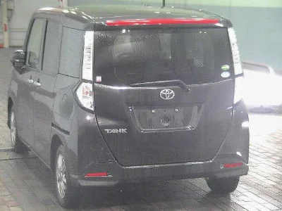 TOYOTA TANK