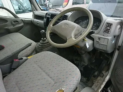 TOYOTA DYNA