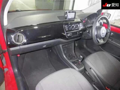 VOLKSWAGEN UP!