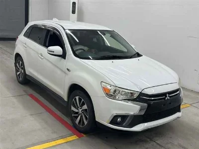 MITSUBISHI RVR