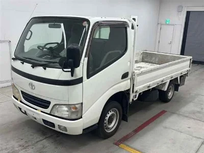 TOYOTA DYNA