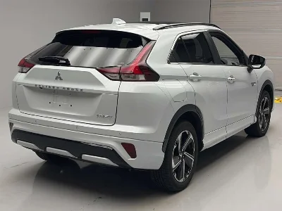 MITSUBISHI ECLIPSE CROSS PHEV