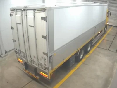 MITSUBISHI FUSO