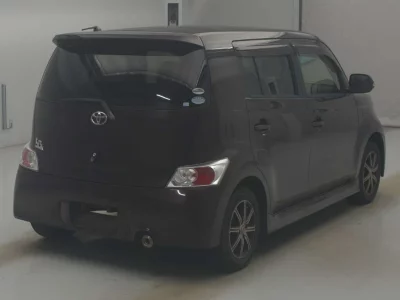 TOYOTA BB