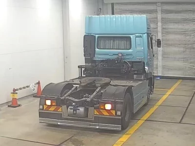 NISSAN UD