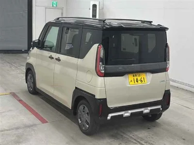 MITSUBISHI DELICA MINI