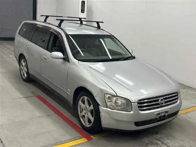 NISSAN STAGEA