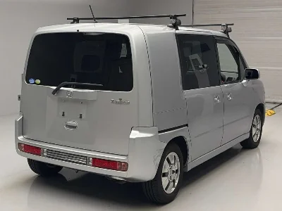 HONDA MOBILIO SPIKE