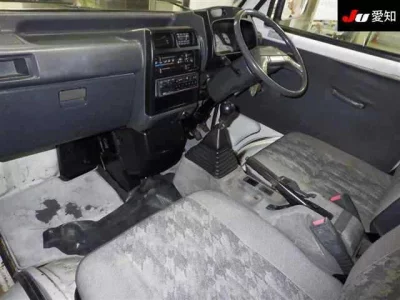 MITSUBISHI MINICAB TRUCK