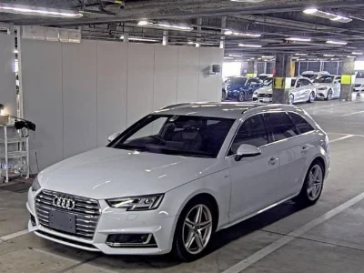 AUDI A4 AVANTE