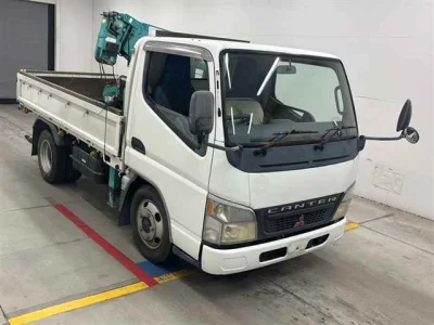 MITSUBISHI CANTER
