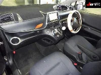 Цена авто Toyota Sienta с аукционов Японии, номер кузова NCP175G, пробег 182 000, оценка 6
