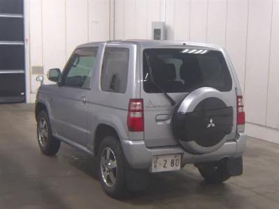 MITSUBISHI PAJERO MINI