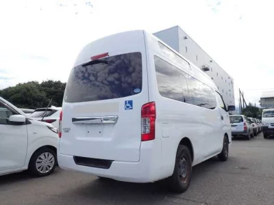 Nissan NV350 Caravan