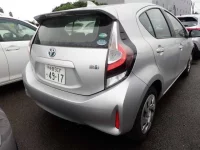 Цена авто Toyota Aqua с аукционов Японии, номер кузова NHP10, пробег 213 000, оценка 2