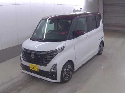 NISSAN ROOX