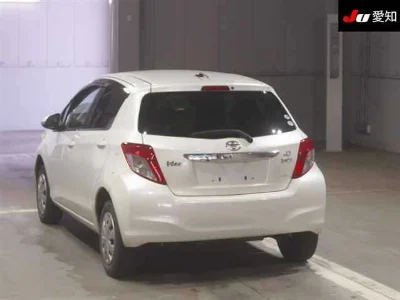 TOYOTA VITZ