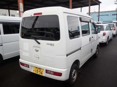 DAIHATSU HIJET VAN