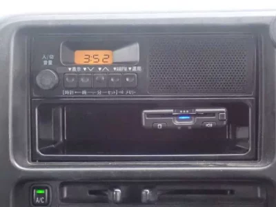 DAIHATSU HIJET VAN