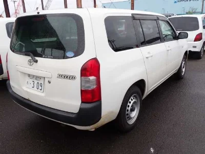 TOYOTA SUCCEED