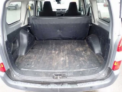 MAZDA FAMILIA VAN