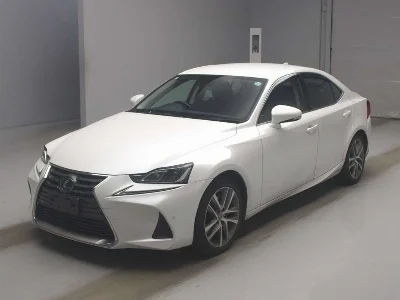 LEXUS IS