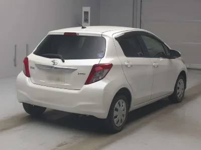 TOYOTA VITZ