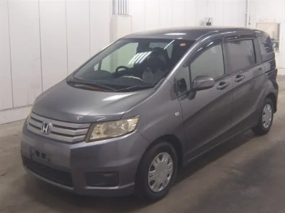 HONDA FREED SPIKE