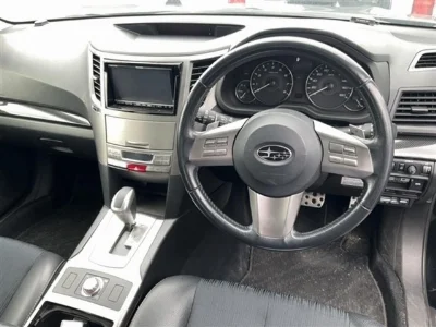 SUBARU OUTBACK