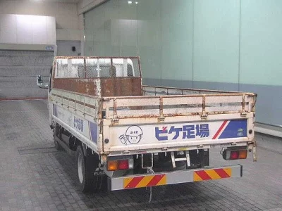 MITSUBISHI CANTER
