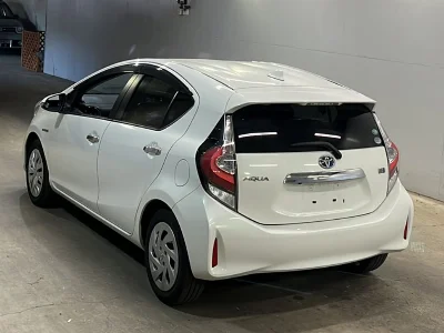 Статистика аукционов Toyota Aqua
