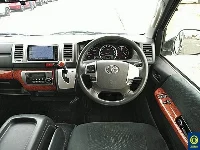 Цена авто Toyota HiAce Van с аукционов Японии, номер кузова TRH200V, пробег 166 000, оценка 2