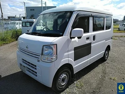 NISSAN CLIPPER VAN
