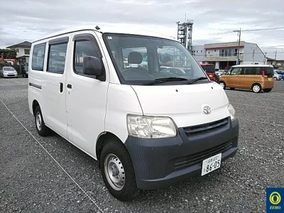 TOYOTA LITE ACE VAN