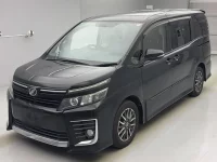 Цена авто Toyota Voxy с аукционов Японии, номер кузова ZRR80W, пробег 164 000, оценка 4