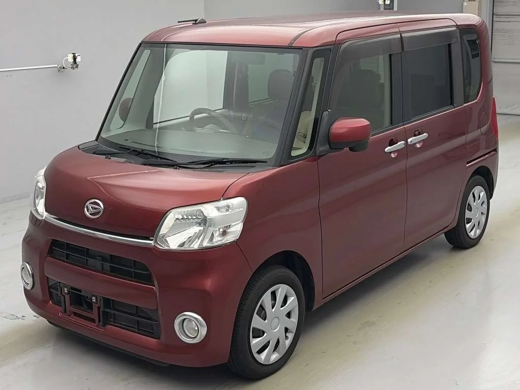 Daihatsu Tanto 2017