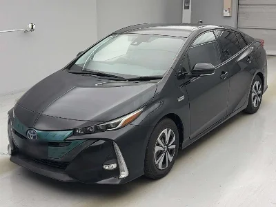 TOYOTA PRIUS PHV