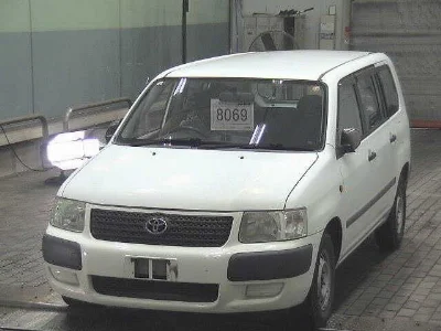 TOYOTA SUCCEED