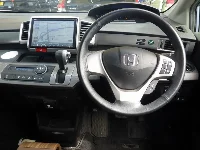 Цена авто Honda Freed с аукционов Японии, номер кузова GP3, пробег 75 000, оценка 2