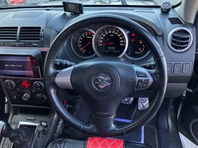 SUZUKI ESCUDO