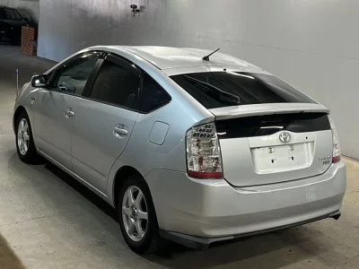 Статистика аукционов Toyota Prius