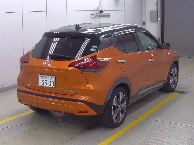 NISSAN KICKS