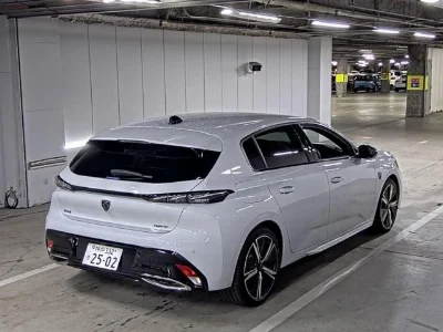 PEUGEOT 308