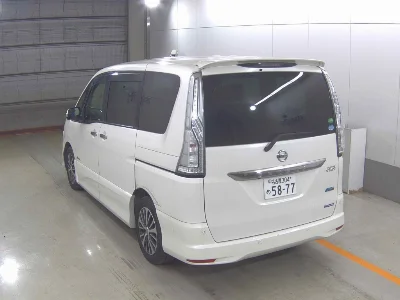 NISSAN SERENA