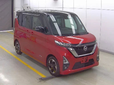 NISSAN ROOX