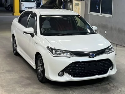 TOYOTA COROLLA AXIO