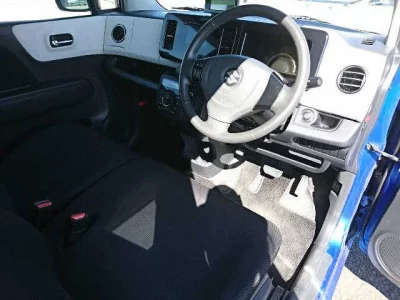 SUZUKI MRWAGON